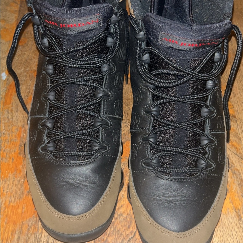 Jordan Retro 9